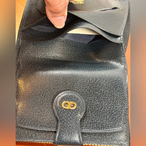 GUCCI Vintage GG Plus French Purse - Picture 8 of 12